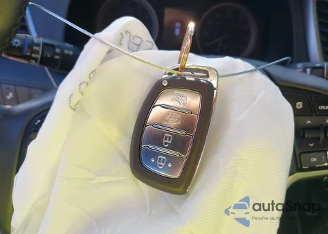 2018 Hyundai Tucson Sel Plus z USA, uszkodzony, nr VIN KM8J3CA43JU717710